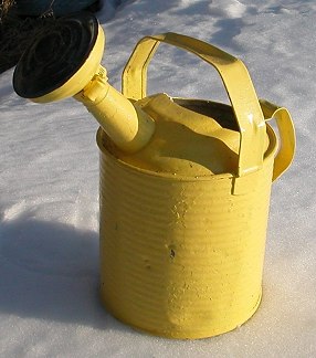 vintage yellow watering can from our Antiques catalogue - Phoenixant.com