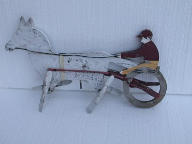 Sulky driver from our Folkart catalogue - Phoenixant.com