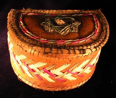 folk art ojibwa quill box from our folk art catalogue - phoenixant.com