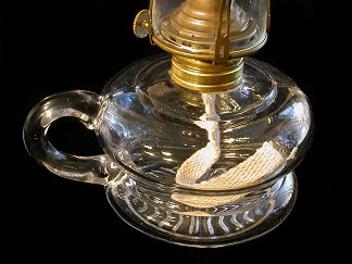 19'th century finger oil lamp from our Lighting catalogue - Phoenixant.com