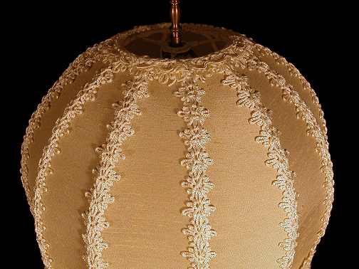 Alabaster table lamp with handcrafted shade by Valerie Stankiewicz from our Lighting catalogue - Phoenixant.com