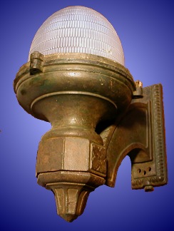 Street light c. 1930 from our Lighting catalogue - Phoenixant.com