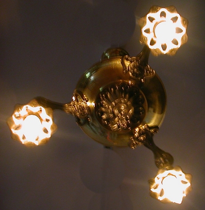 Brass lamp c. 1930 from our Lighting catalogue - Phoenixant.com